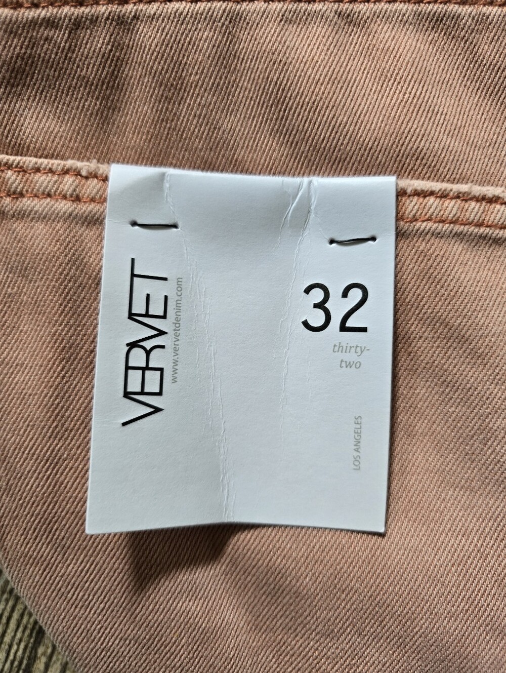Size 32 VERVET CROP FLARE DISTRESSED JEANS - Picture 5 of 7